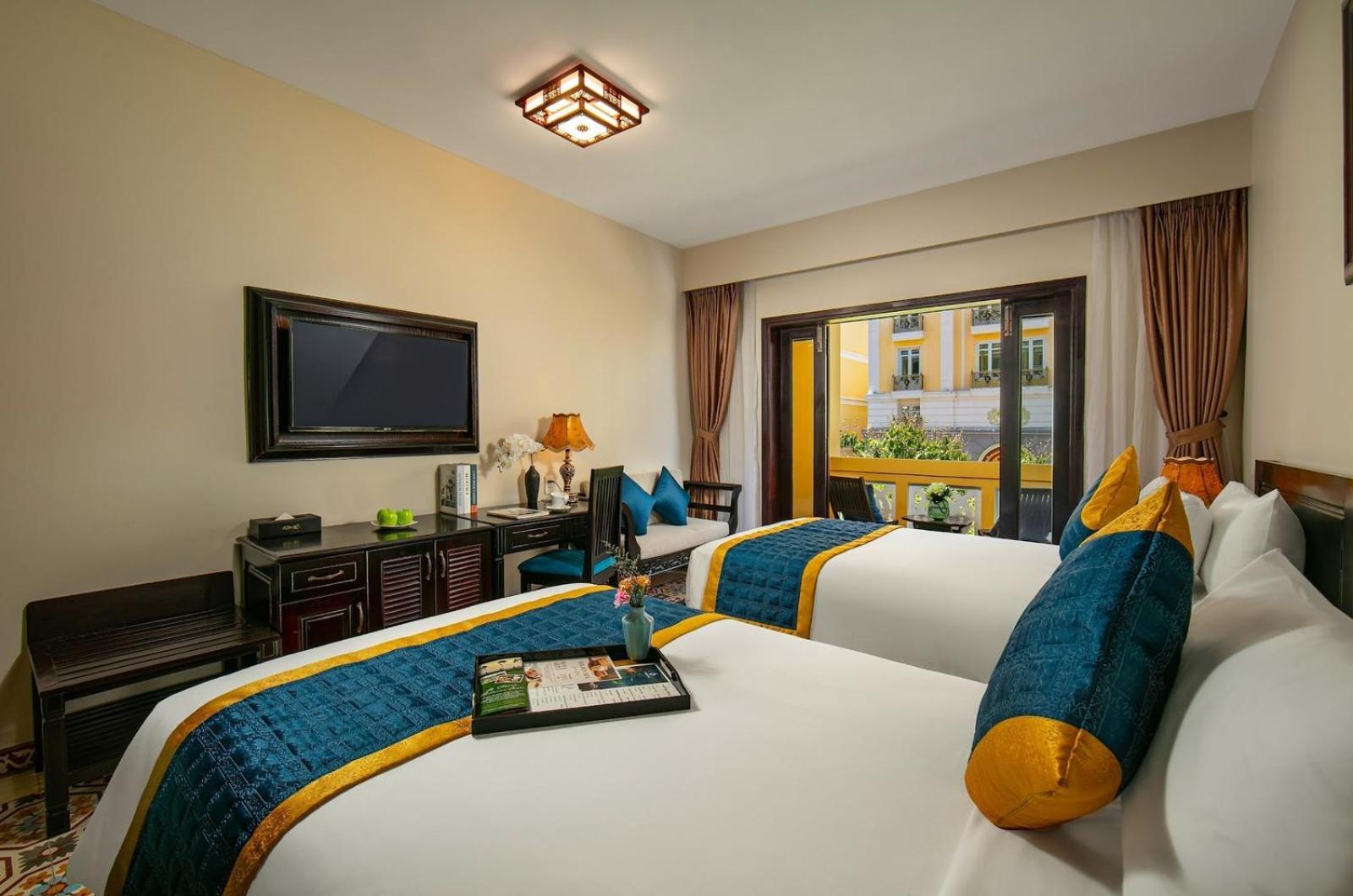 Hanoi Golden Moon Hotel Buitenkant foto