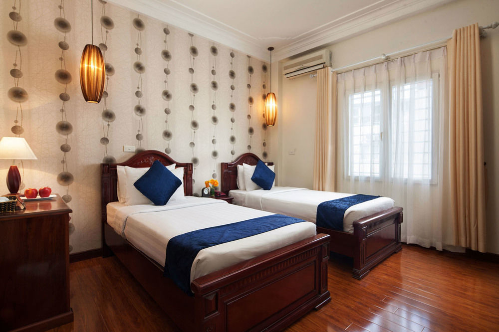Hanoi Golden Moon Hotel Buitenkant foto