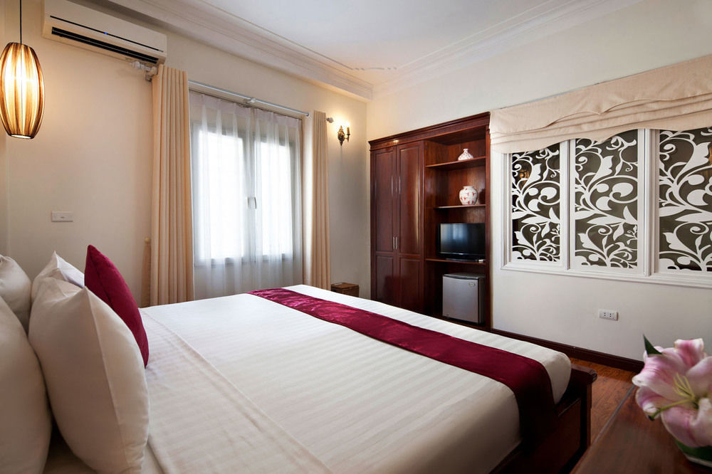 Hanoi Golden Moon Hotel Buitenkant foto