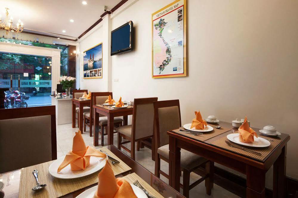 Hanoi Golden Moon Hotel Buitenkant foto